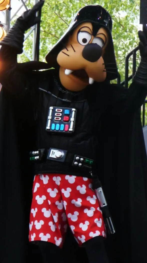ai character: DARTH VADAR background
