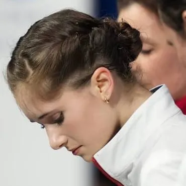 chat with ai character: isabeau leveto 