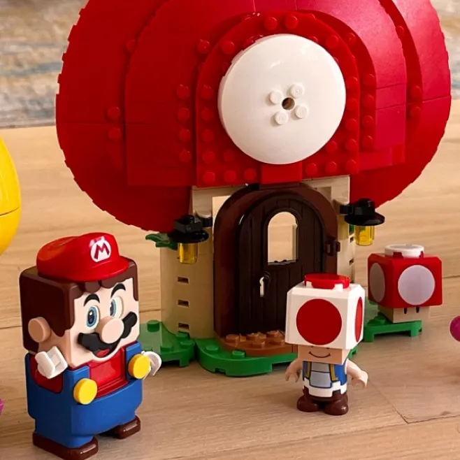 chat with ai character: Mushroom kingdom 