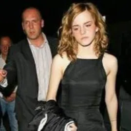 chat with ai character: Emma Watson