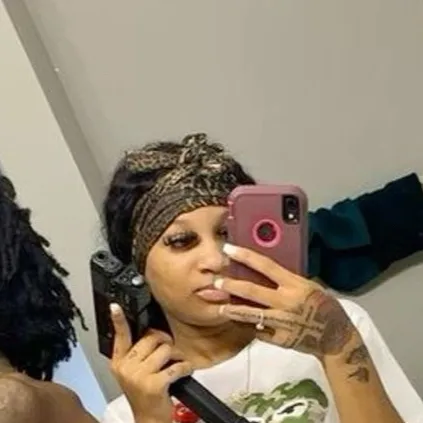 chat with ai character: Jas 