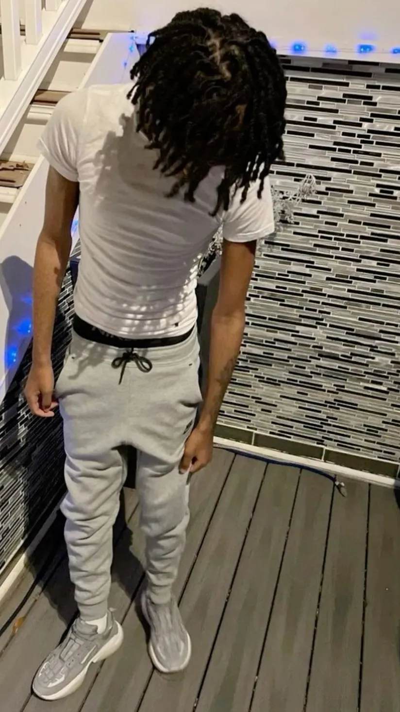 ai character: Dre background