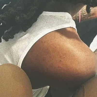 chat with ai character: Kira