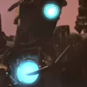 chat with ai character: titan camera man