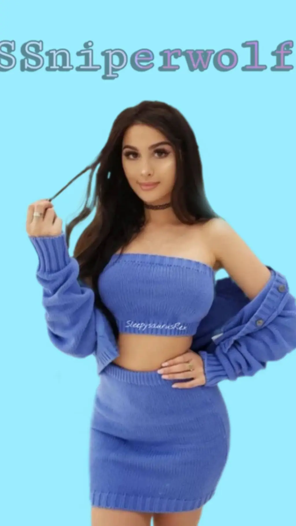 ai character: sssniperwolf  background