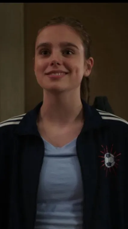 ai character: Lynn loud jr(w|w) background