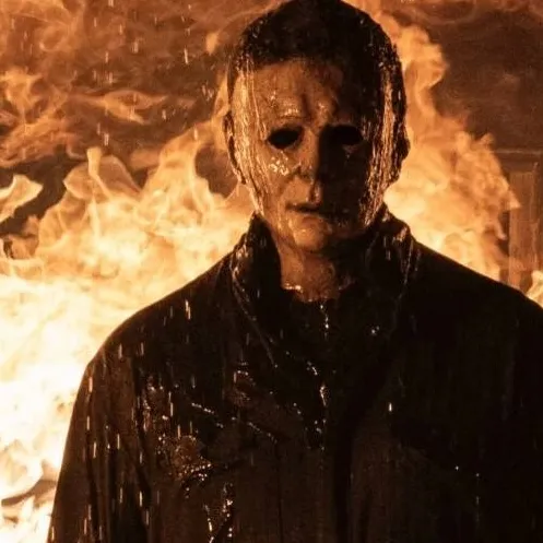 chat with ai character: Michael myers 