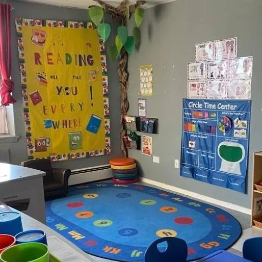 chat with ai character: St Helens Nursery