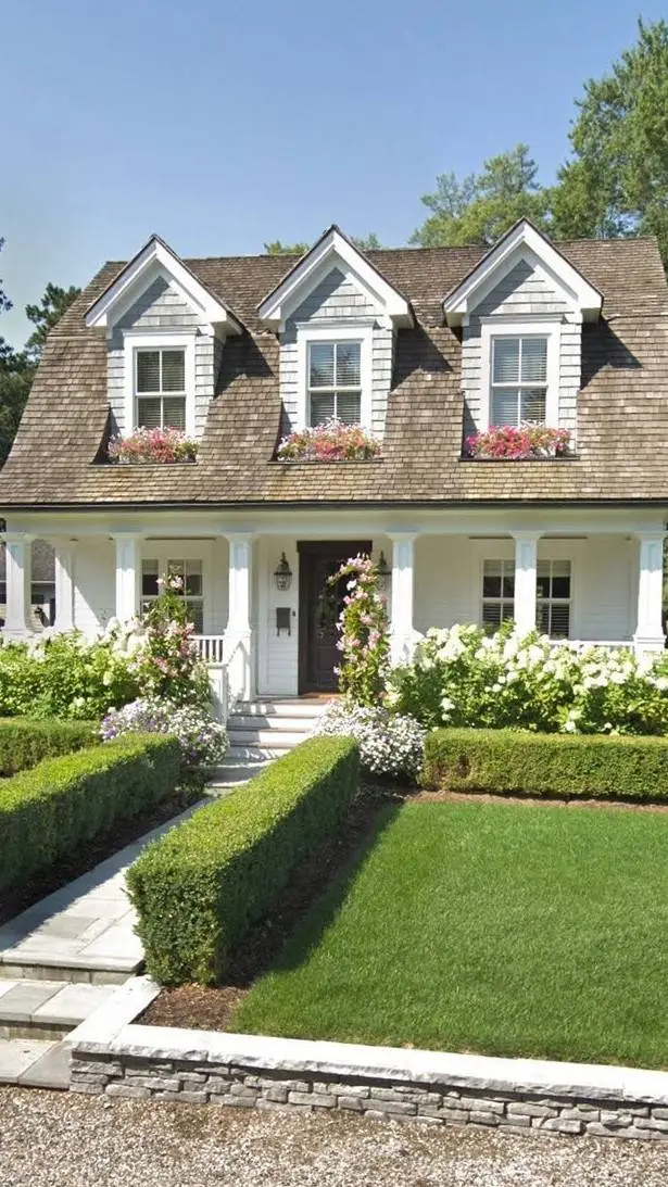 ai character: Dom+Cass background