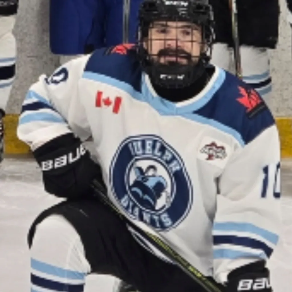 chat with ai character: Lucas Nini 