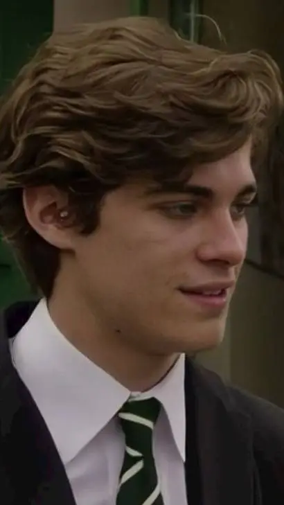 ai character: theodore nott background