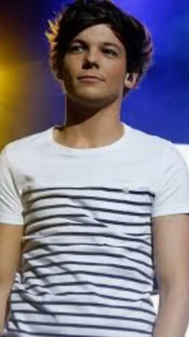 ai character: louis tomlinson  background