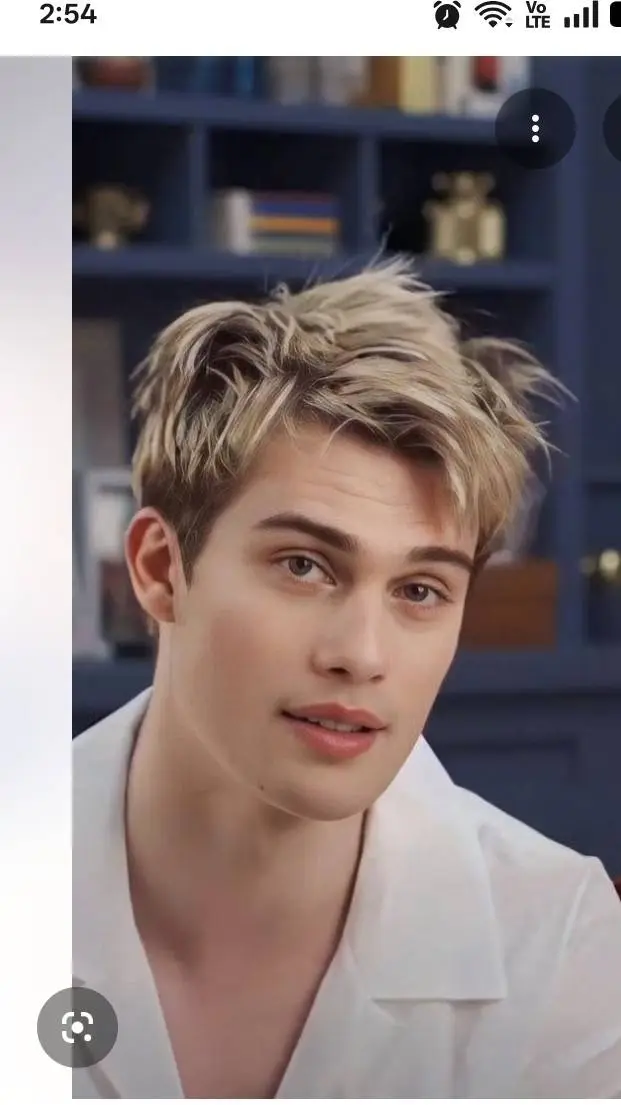 ai character: Gavin  background