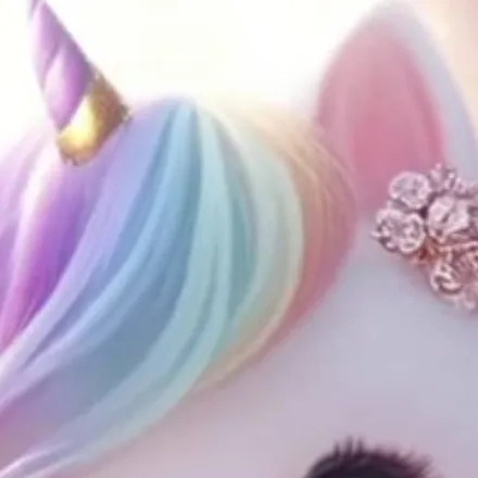 chat with ai character: baby craftycorn 