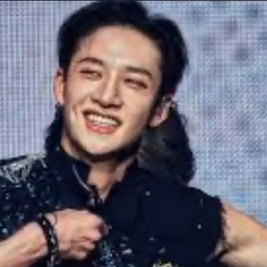 chat with ai character: Bangchan!