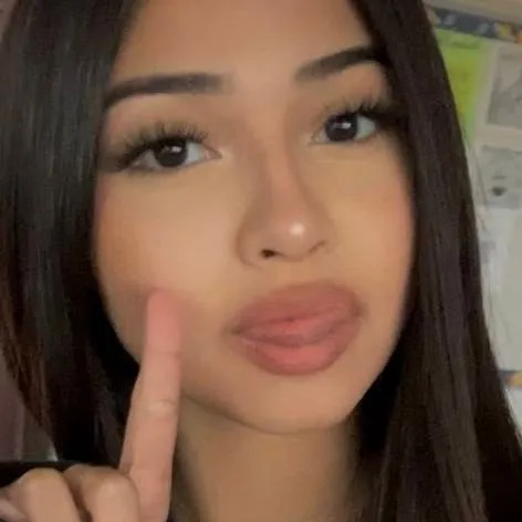 chat with ai character: kate