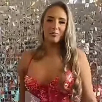 chat with ai character:  customer 
