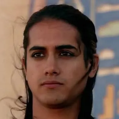chat with ai character: Tut