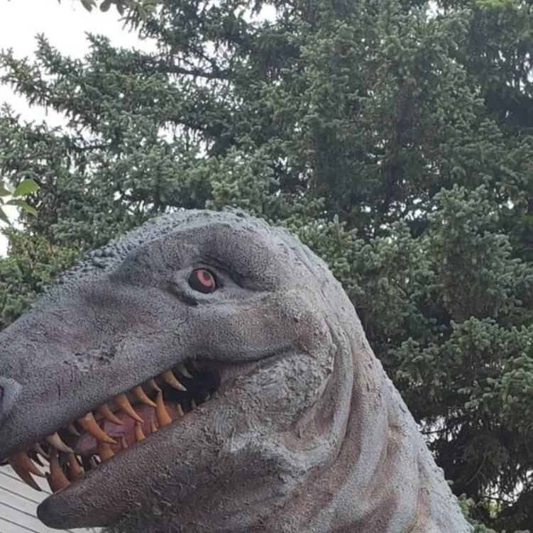 chat with ai character: low budget t rex 