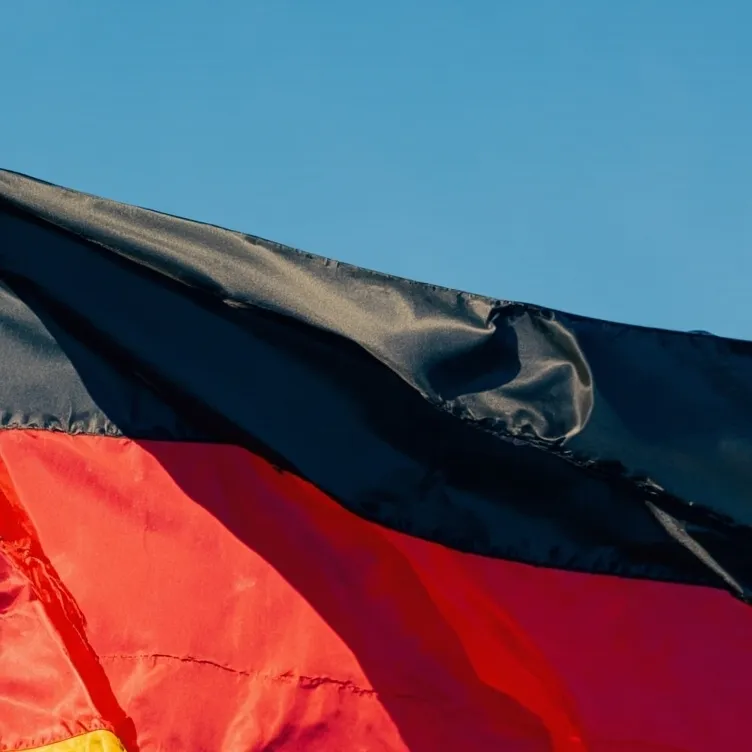chat with ai character: Germany🇩🇪