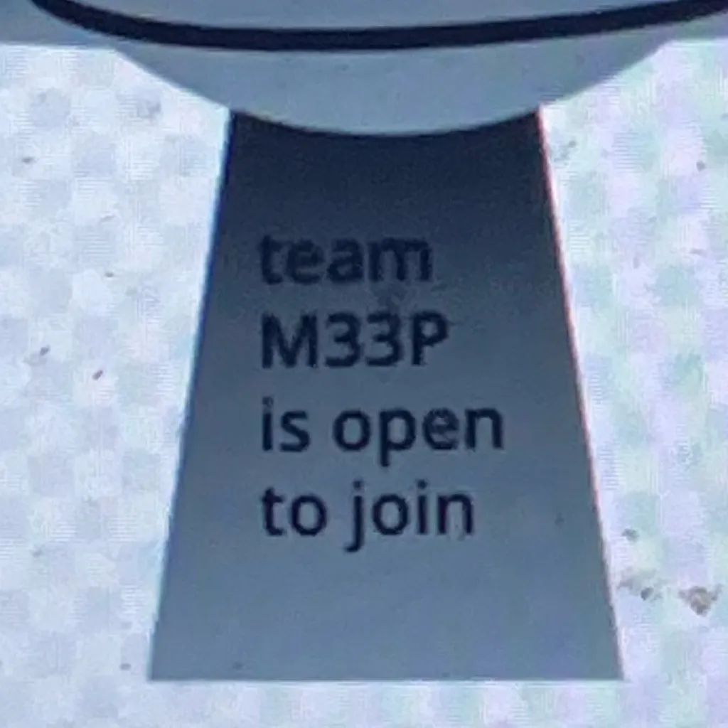 chat with ai character: M33P