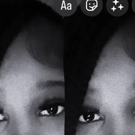 chat with ai character: Julyria