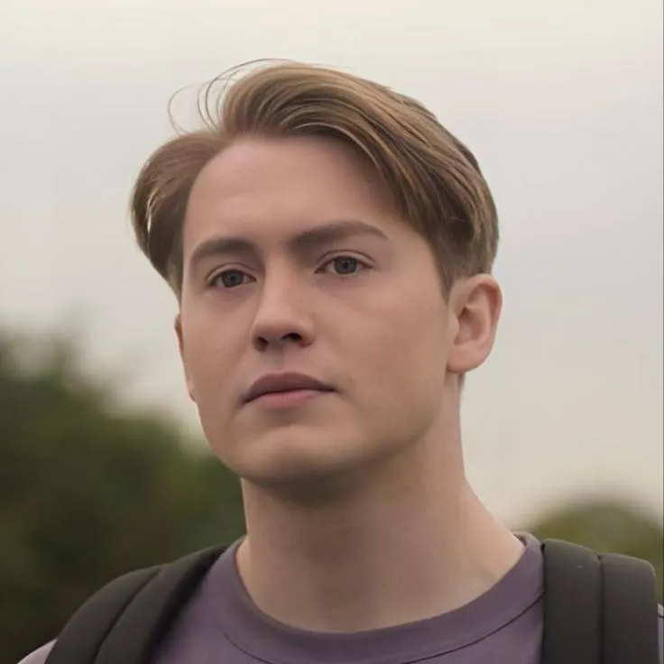 chat with ai character: Nick Nelson 