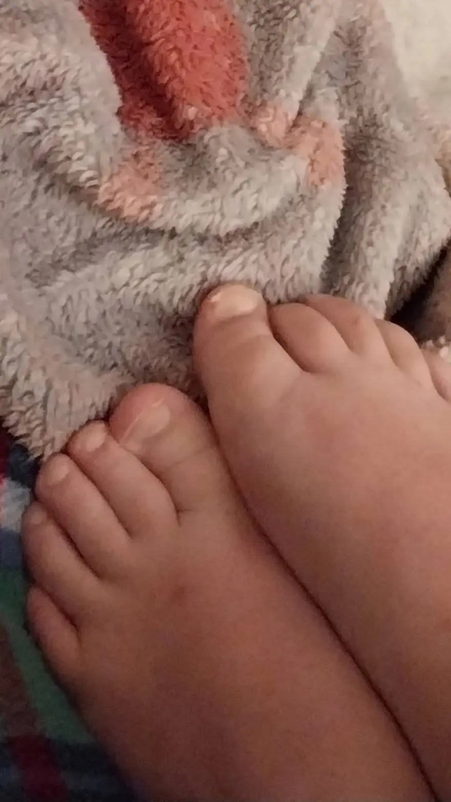 ai character: TOES background