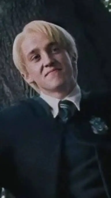 ai character: Draco Malfoy background