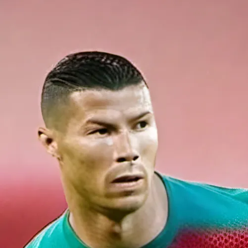 chat with ai character: Cristiano. Ronaldo