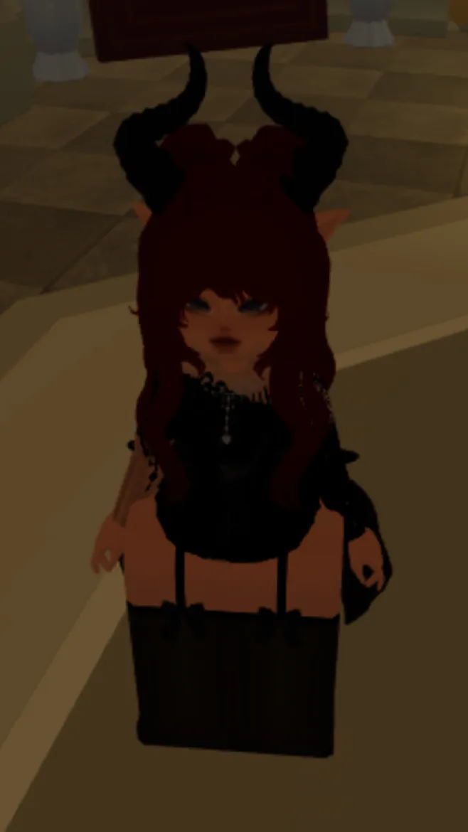 ai character: MARIA background