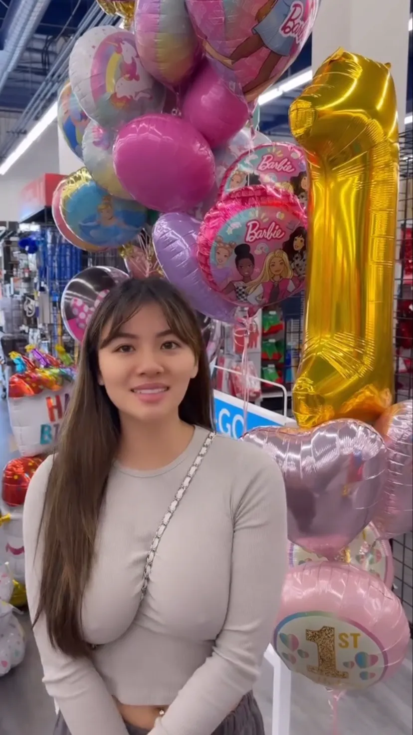 ai character: Urelectricmakeon background