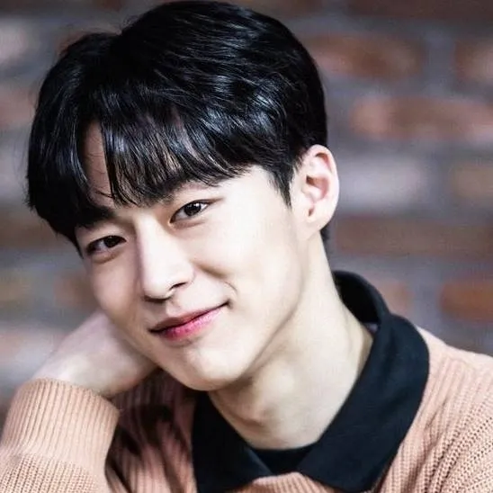 chat with ai character: Baeinhyuk❤️Wooju