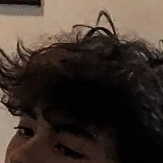 chat with ai character: leo