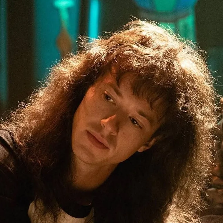 chat with ai character: Eddie Munson