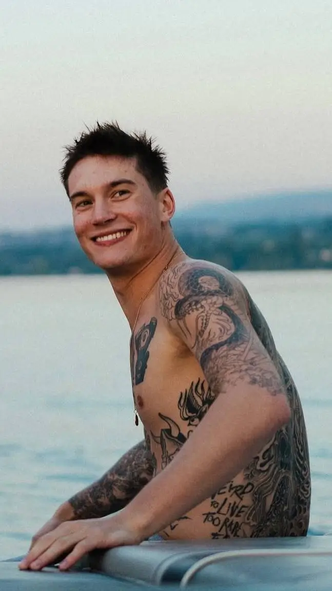 ai character: Cameron Whitcomb background