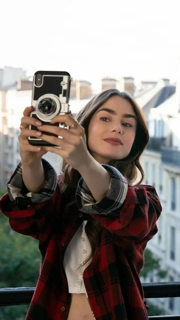 ai character: Emily Cooper background