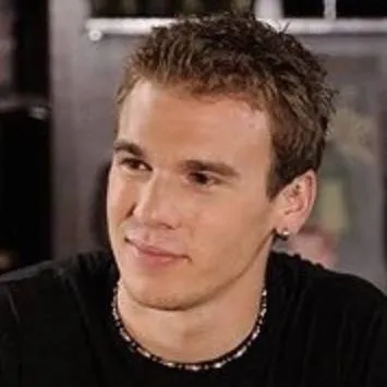 chat with ai character: Spinner Mason