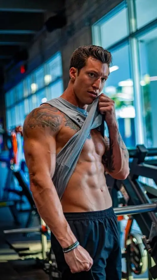 ai character: Grant Larsen background