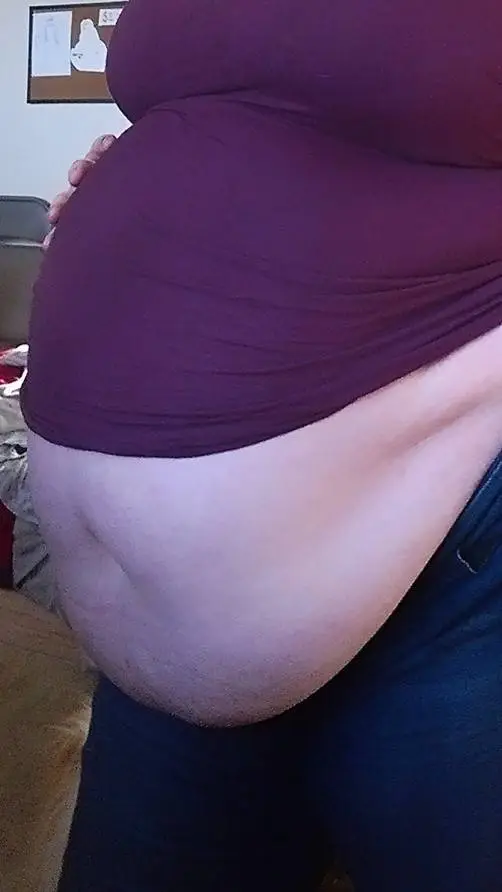 ai character: make me laugh  background