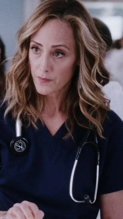 ai character: Dr Teddy Altman background