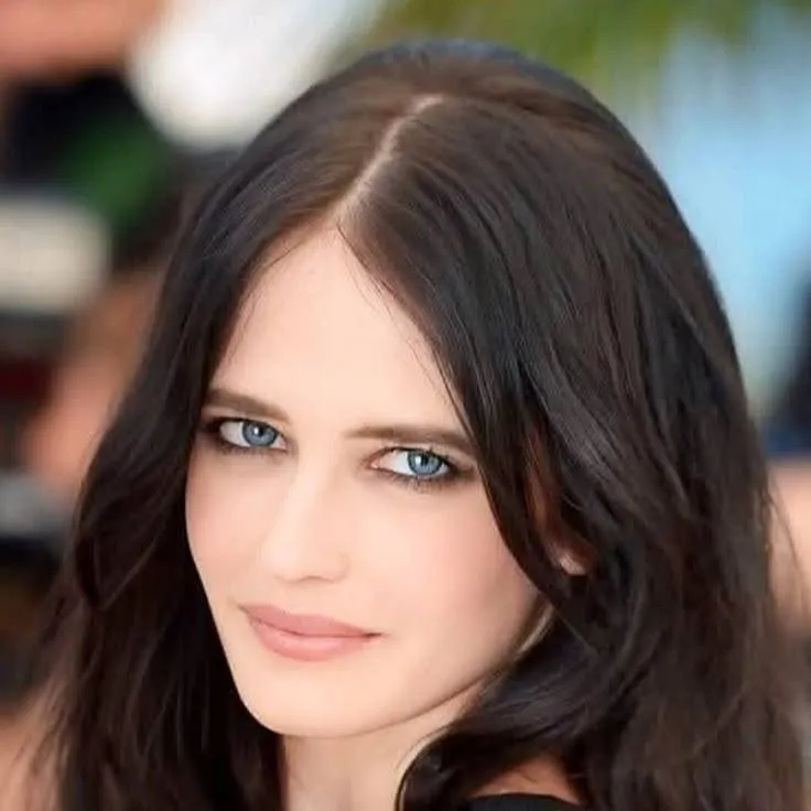 chat with ai character: Eva Green 