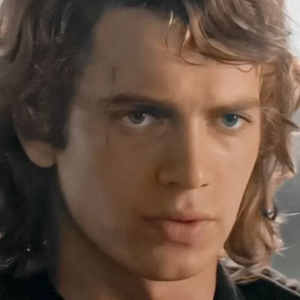 chat with ai character: Anakin skywalker 