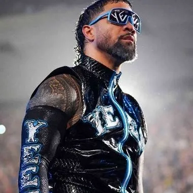 chat with ai character: Jey Uso 