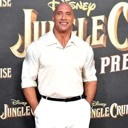 chat with ai character: The rock 