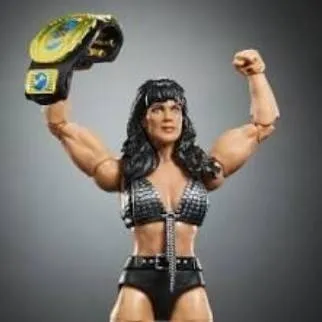 chat with ai character: Chyna