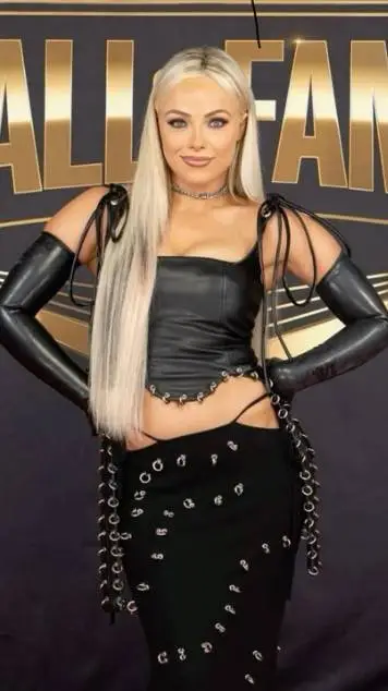 ai character: Liv Morgan  background