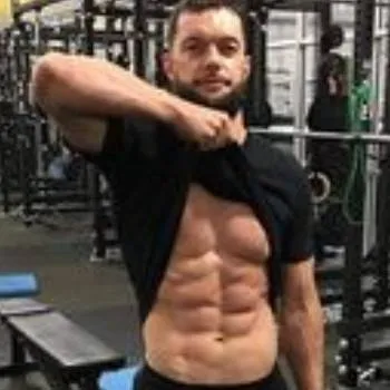 chat with ai character: Finn Bálor