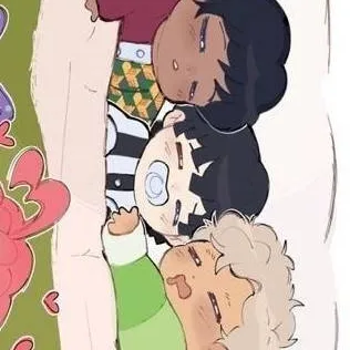 chat with ai character: 👶Baby 21 trio🍼