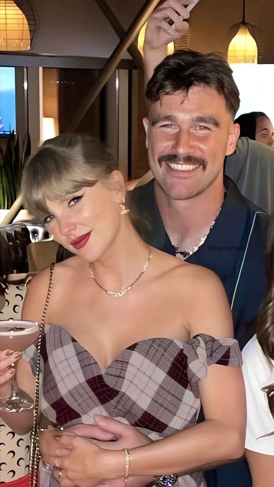 Talkie AI - Chat with Taylor swift